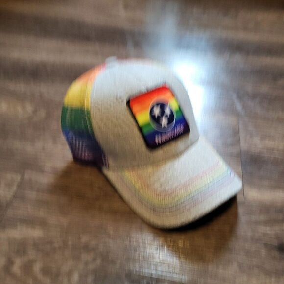 Tenessee State Flag LGBTQIA+ Gay Pride Trucker Snapback Hat - Picture 4 of 4